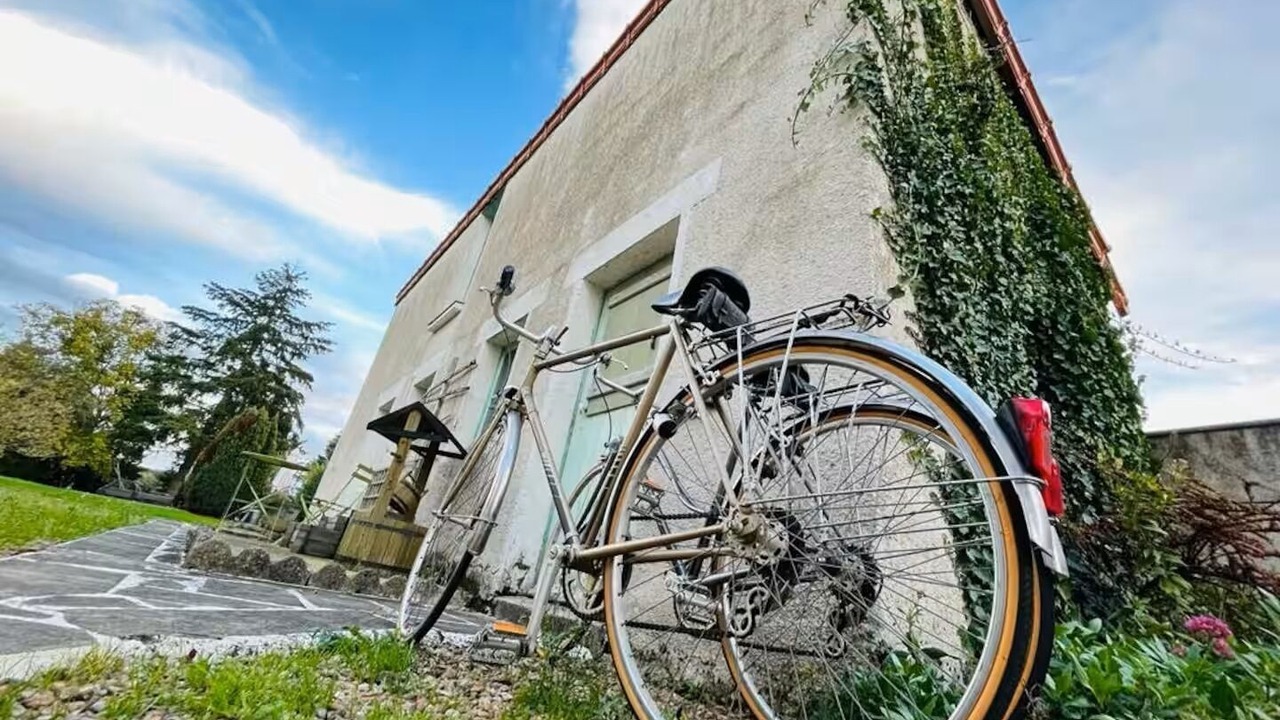 Photo of Outdoor in Droue