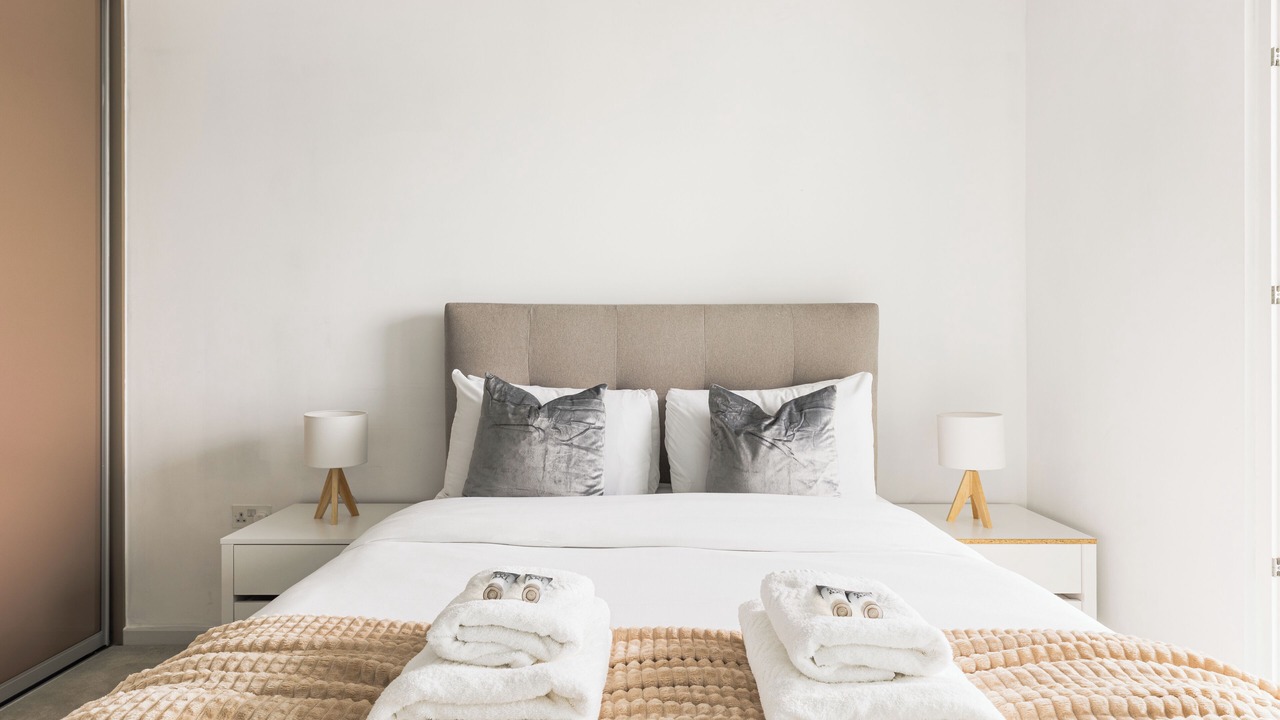 Photo of Bedroom in Cantelowes