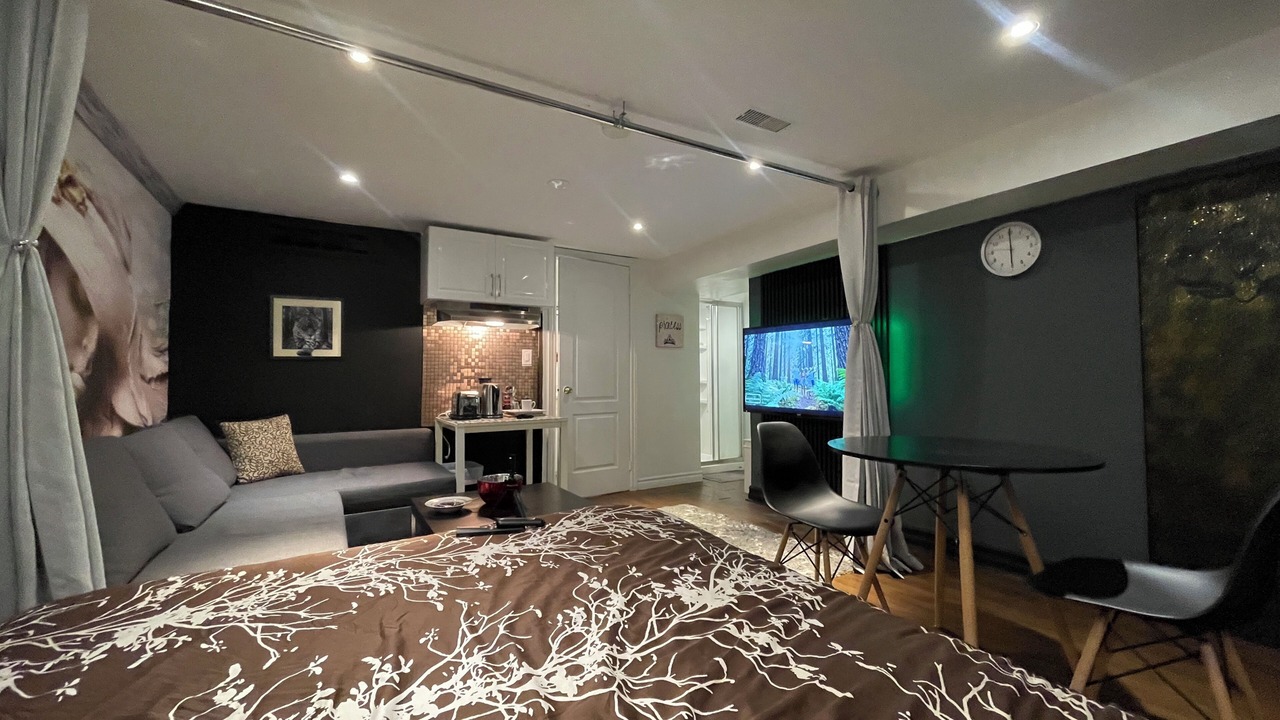Photo of Livingroom in Richmond Hill