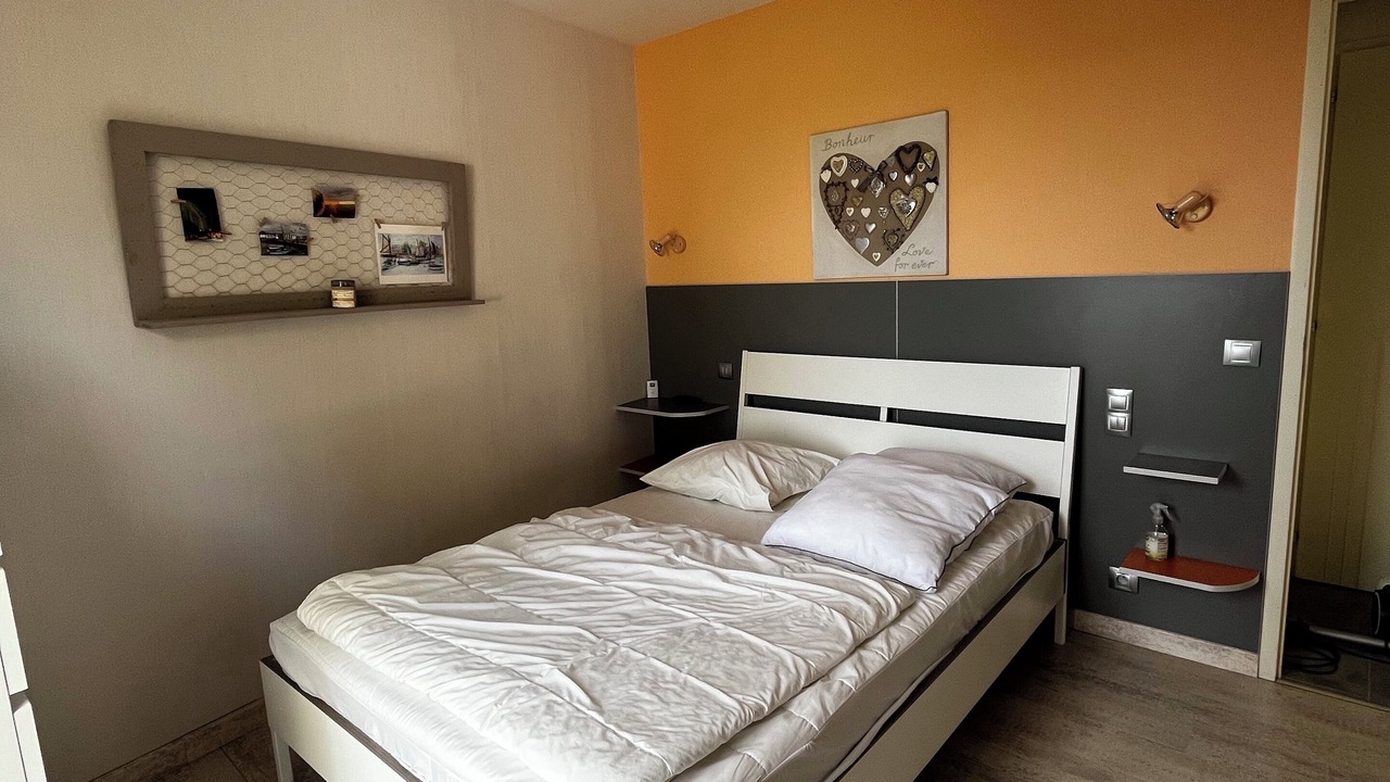 Photo of Bedroom in Beauvoir-sur-Mer