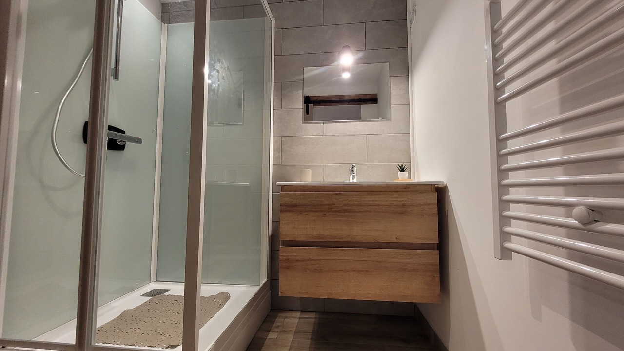 Photo of Bathroom in Millencourt-en-Ponthieu