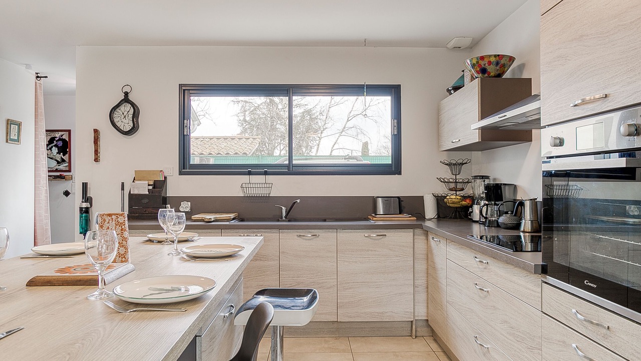 Photo of Kitchen in Saint-Didier-de-Formans