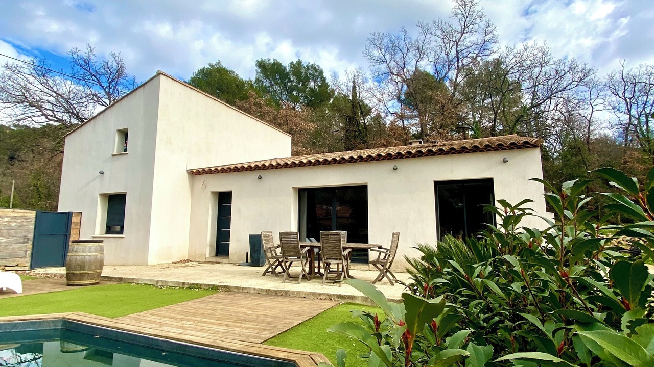 Photo of Outdoor in Evenos