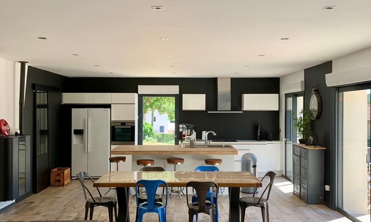 Photo of Others in Evenos