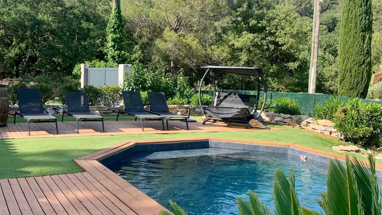 Photo of Outdoor in Evenos