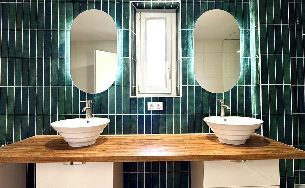 Photo of Bathroom in Saint-Aignan