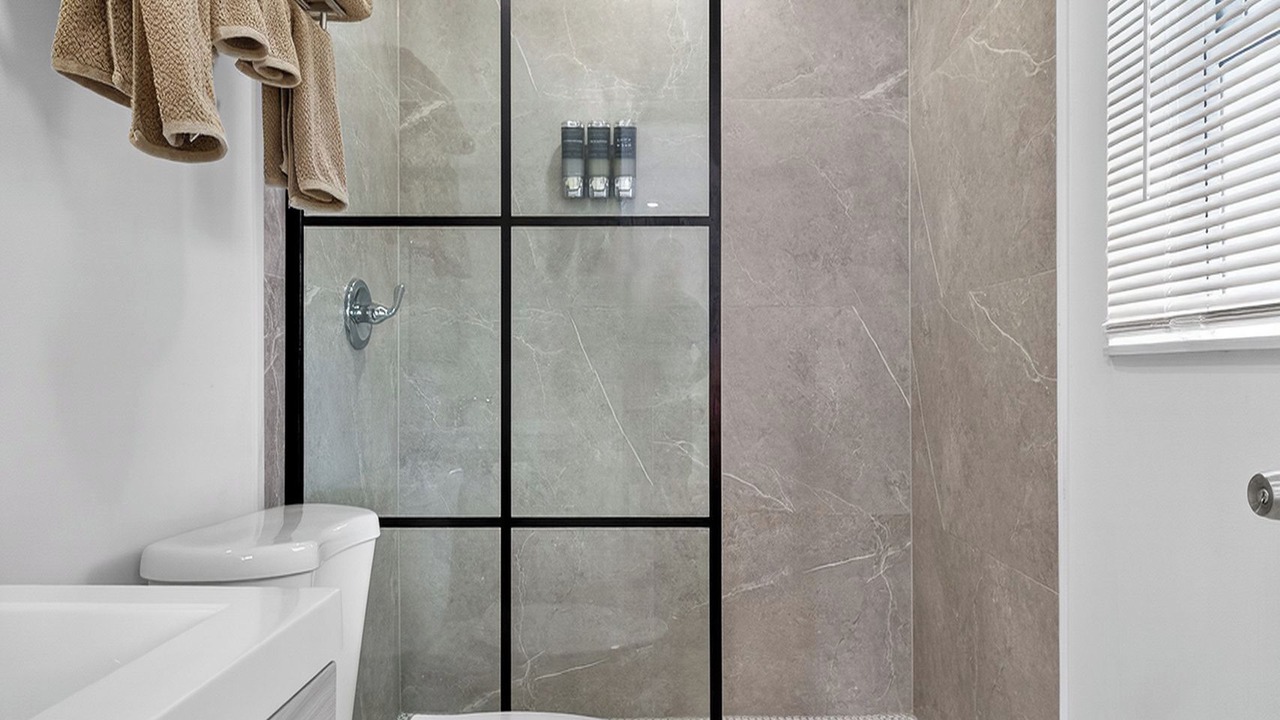 Photo of Bathroom in Coral Ridge