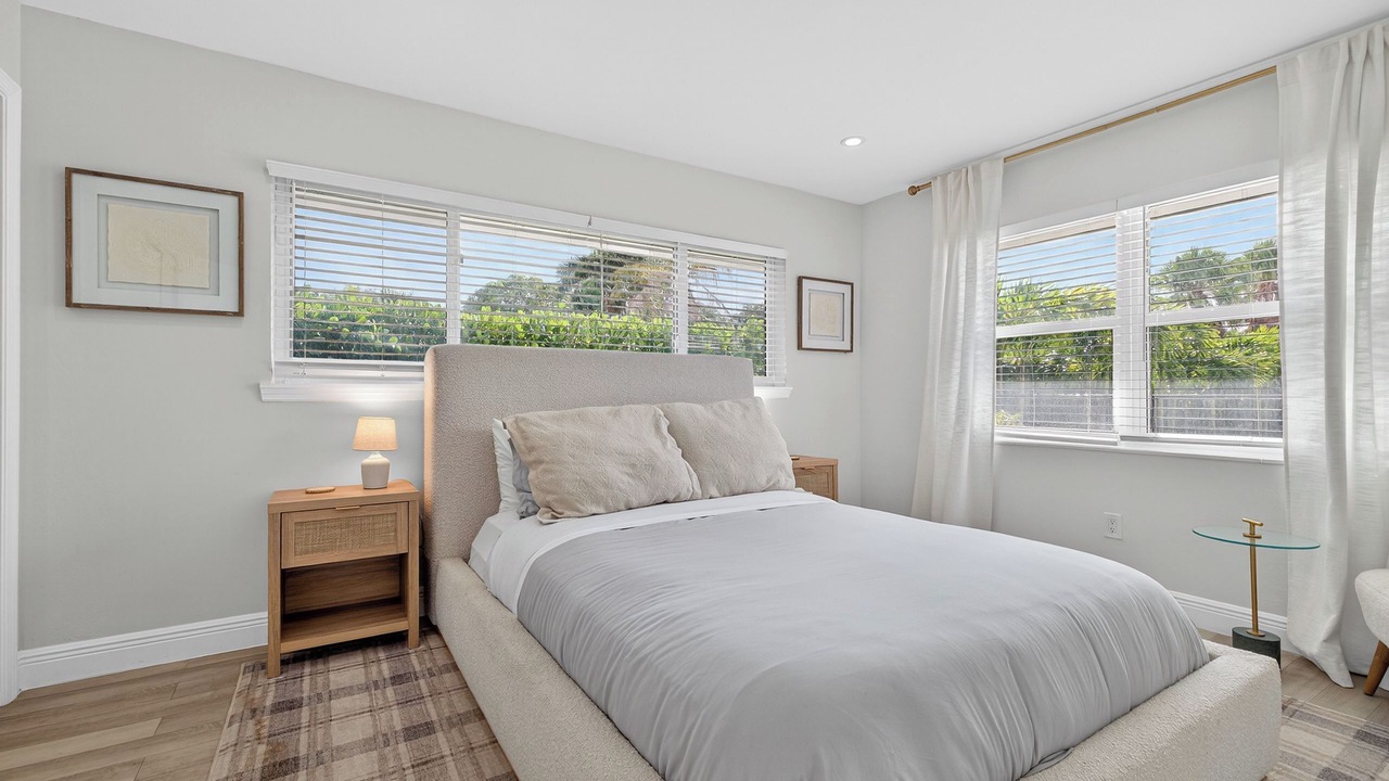 Photo of Bedroom in Coral Ridge