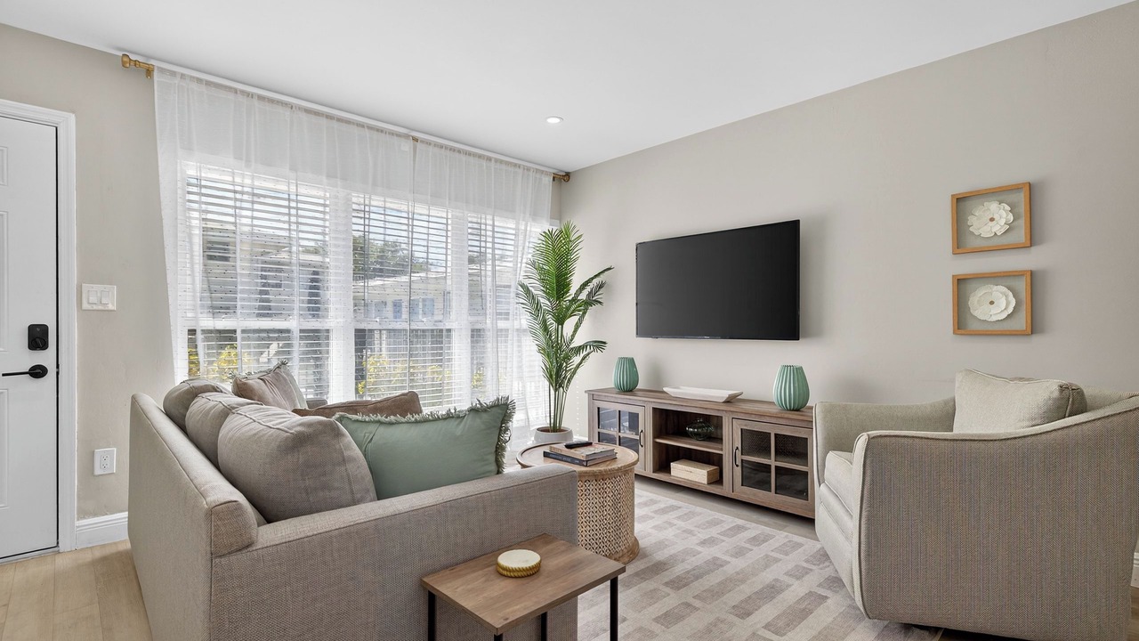 Photo of Livingroom in Coral Ridge