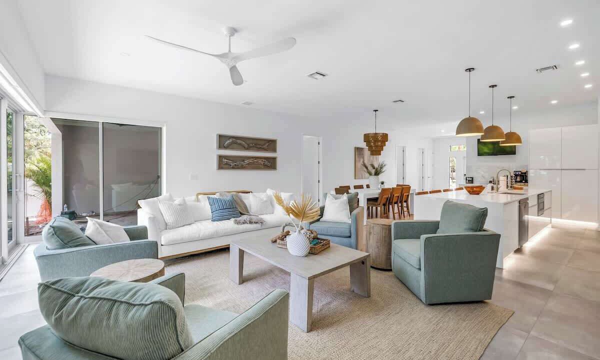 Photo of Livingroom in Arlington Park