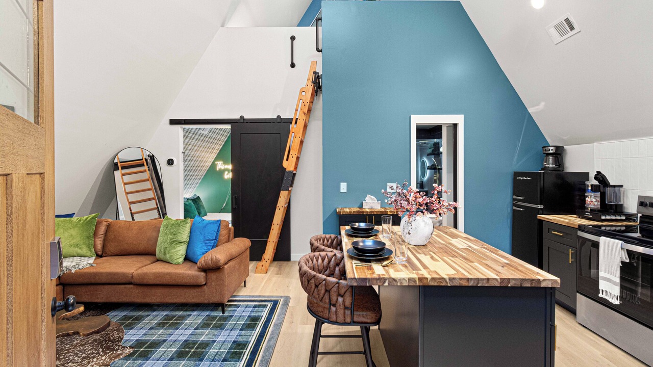 Photo of Livingroom in Cashes Valley