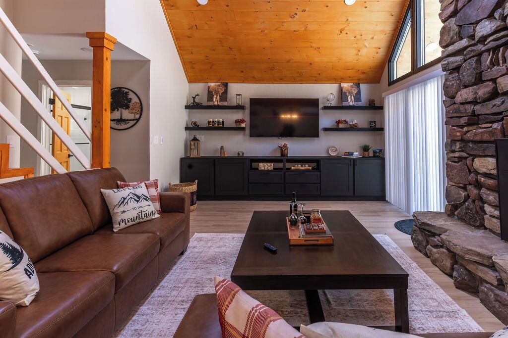 Photo of Livingroom in Jay