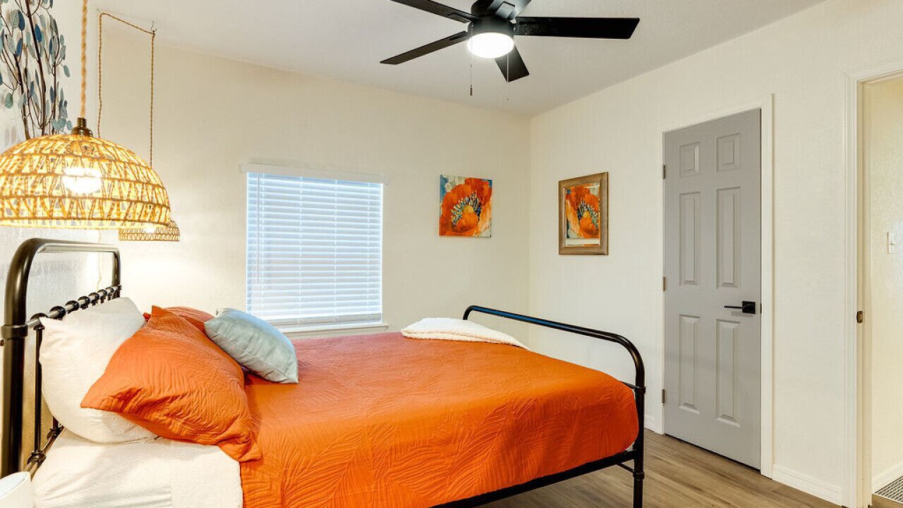 Photo of Bedroom in Ada