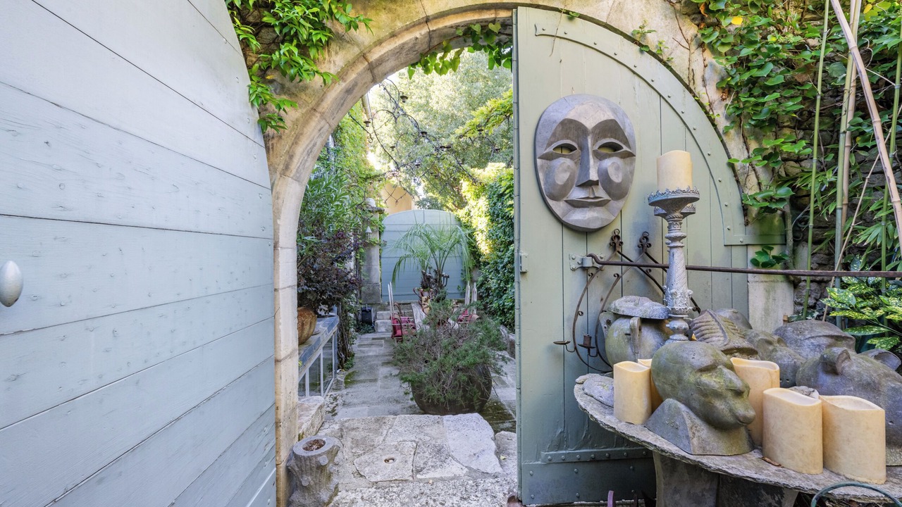 Photo of Outdoor in Goult