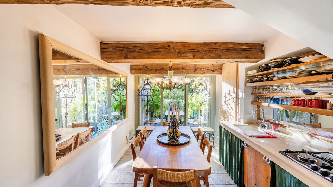 Photo of Others in Goult