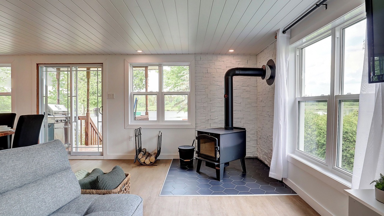 Photo of Livingroom in Le Haut-Saint-Francois Regional County Municipality