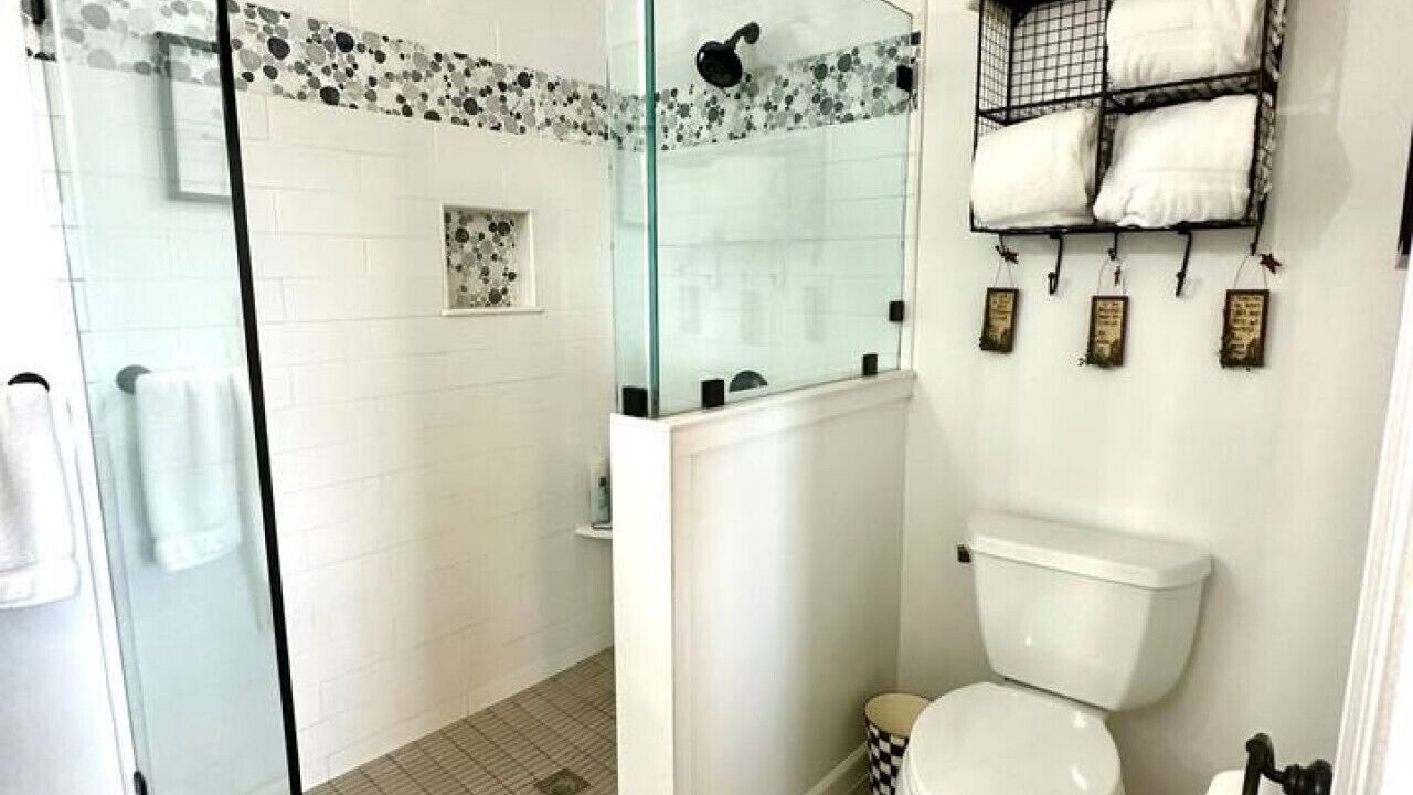 Photo of Bathroom in Livonia