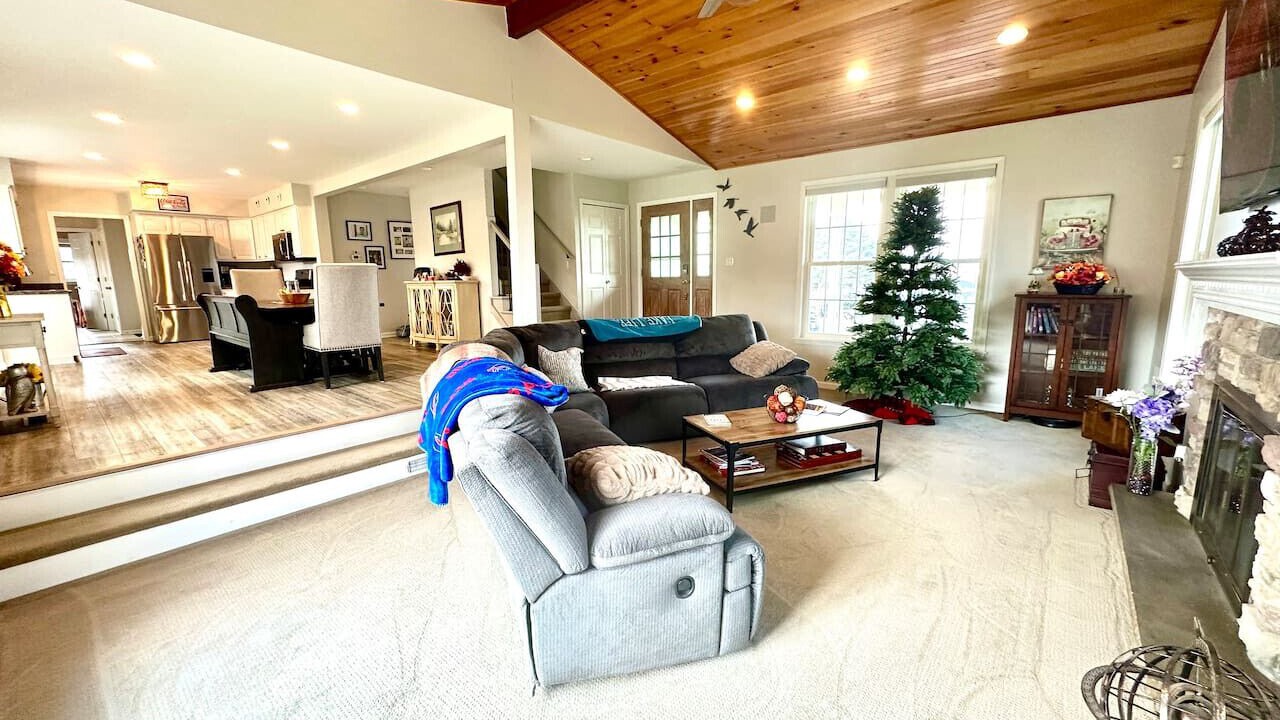 Photo of Livingroom in Livonia