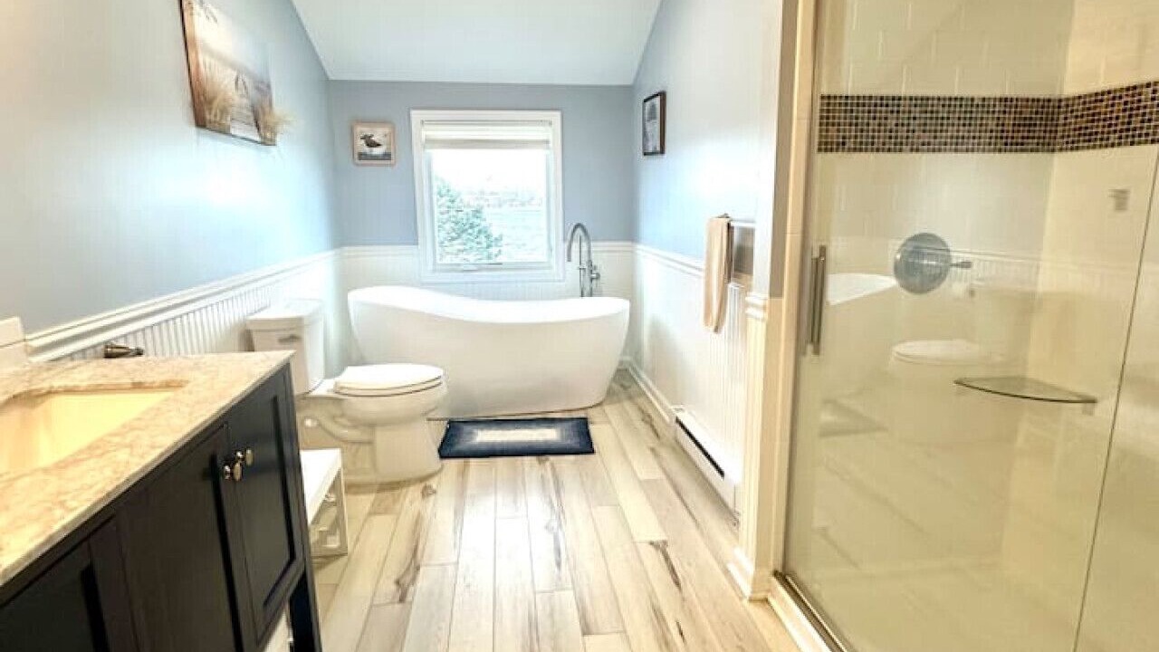 Photo of Bathroom in Livonia