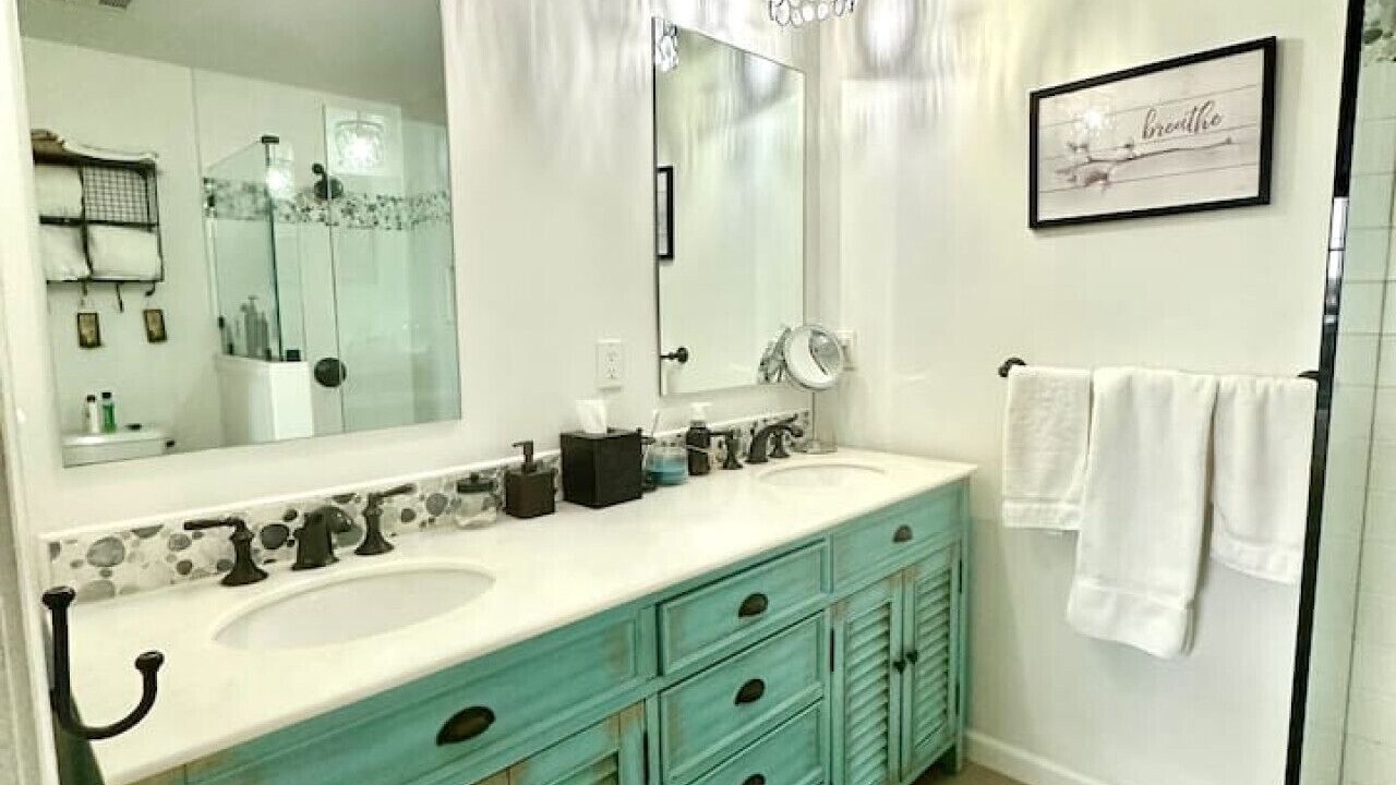 Photo of Bathroom in Livonia