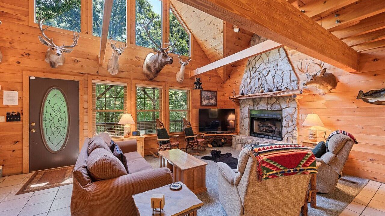 Photo of Livingroom in Maggie Valley