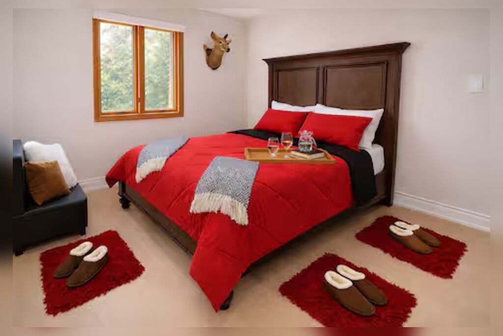 Photo of Bedroom in Mulmur