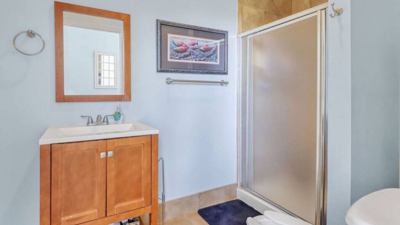 Photo of Bathroom in Kelleys Island
