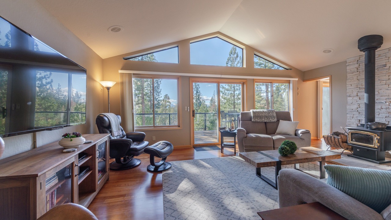 Photo of Livingroom in Kings Beach