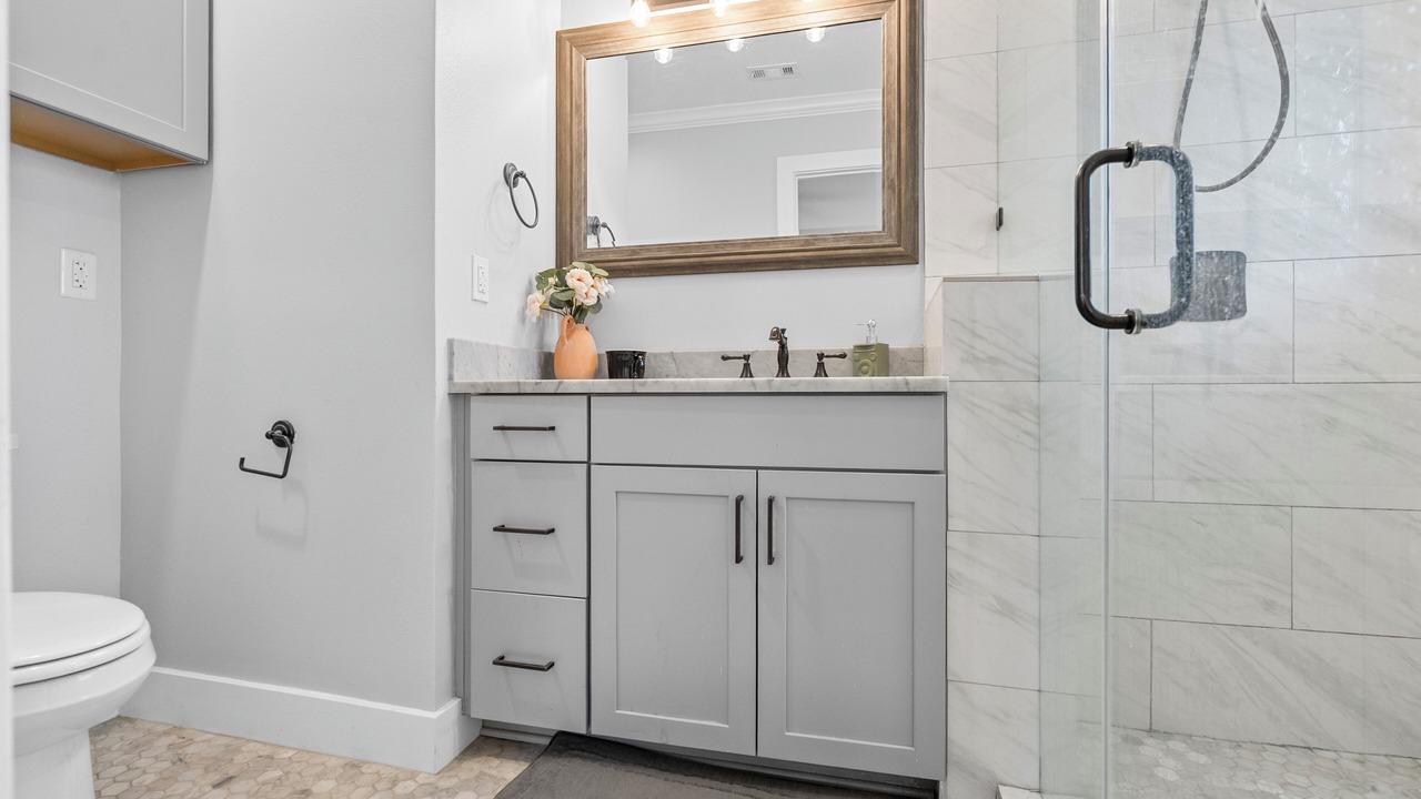 Photo of Bathroom in Memorial