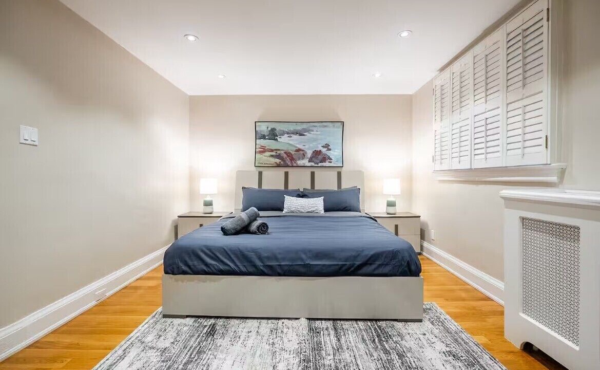 Photo of Bedroom in Rosedale