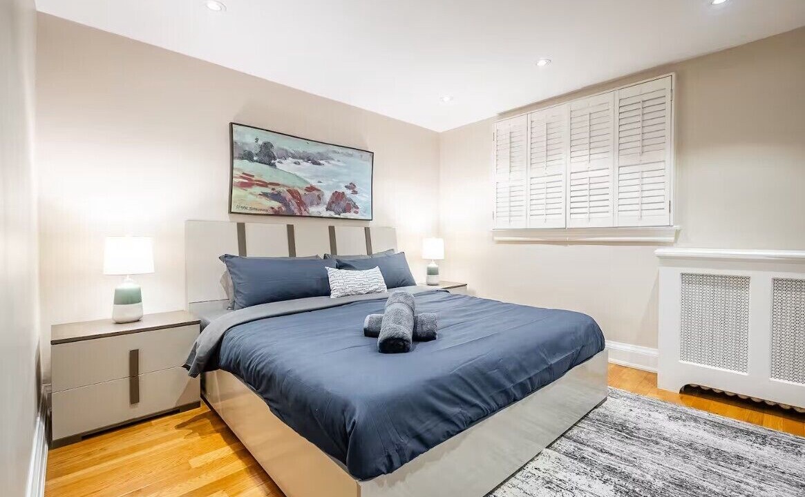 Photo of Bedroom in Rosedale