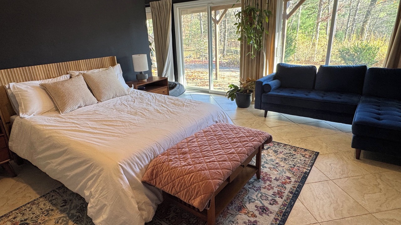 Photo of Bedroom in Kingston
