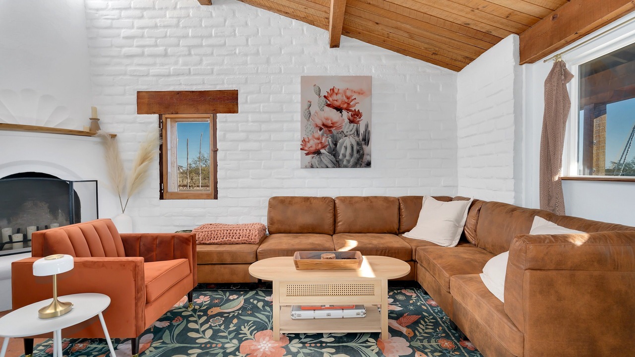 Photo of Livingroom in Cochise