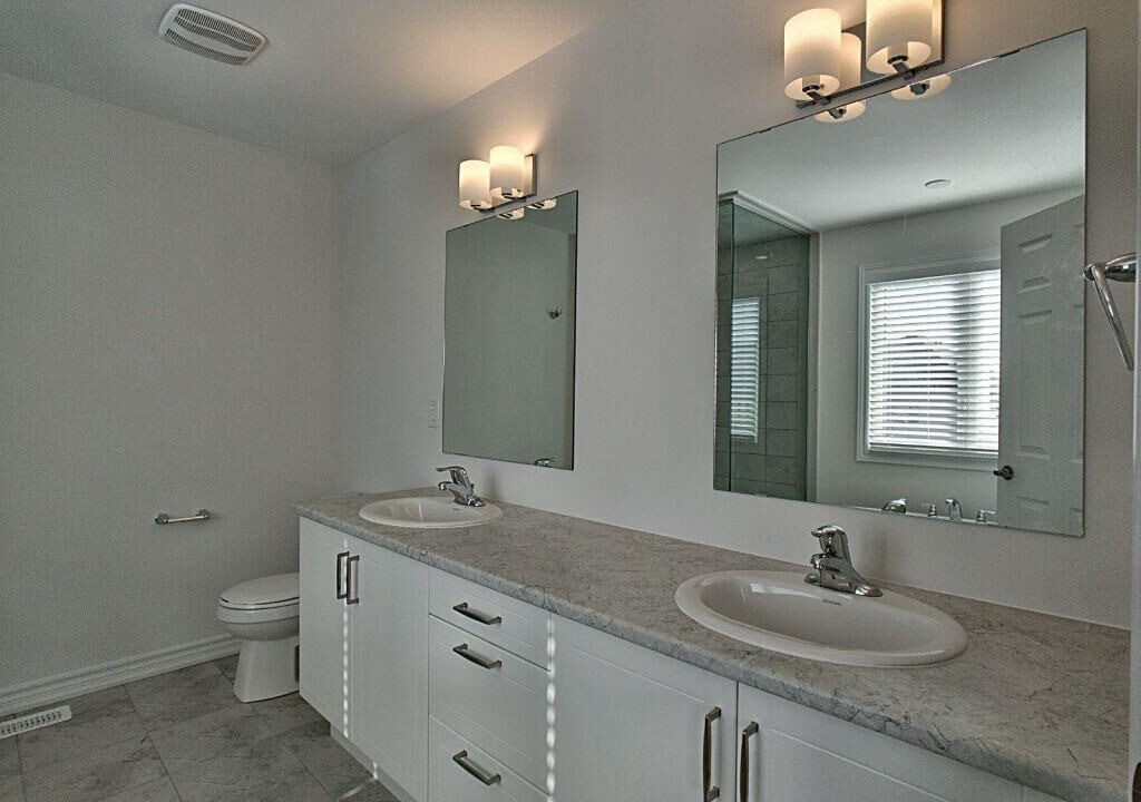 Photo of Bathroom in Centre Wellington