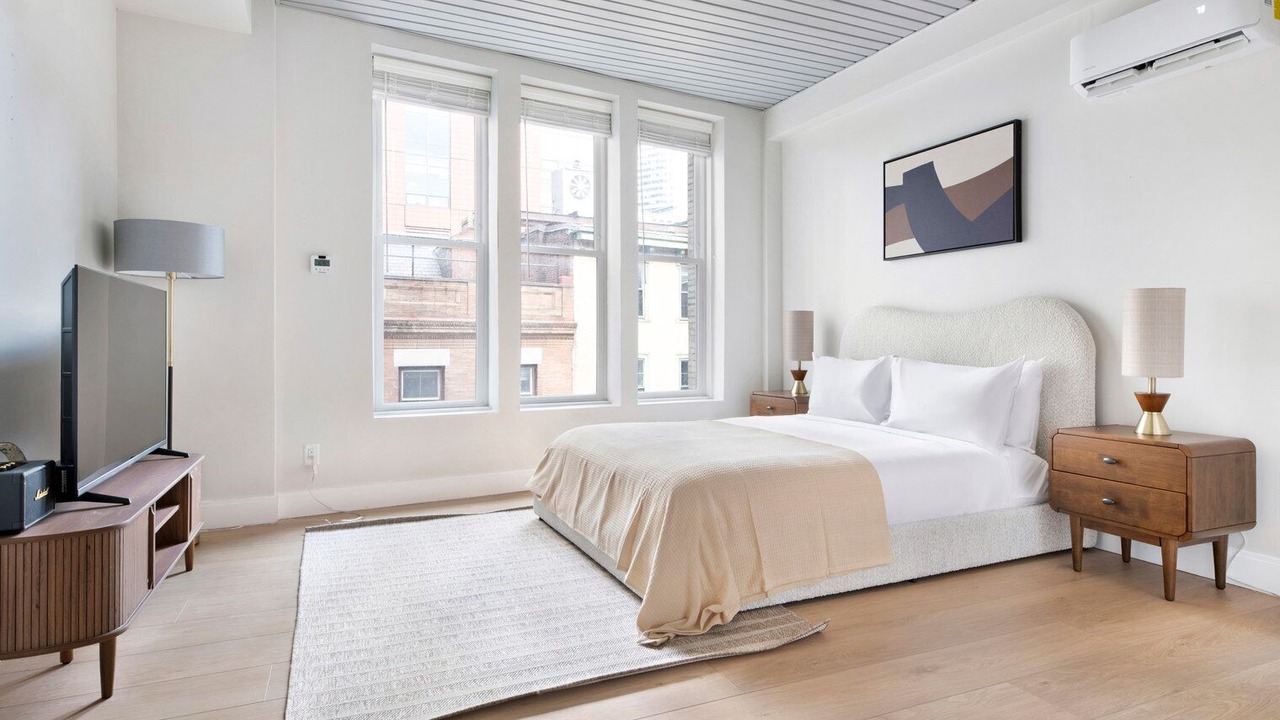 Photo of Bedroom in Downtown Boston