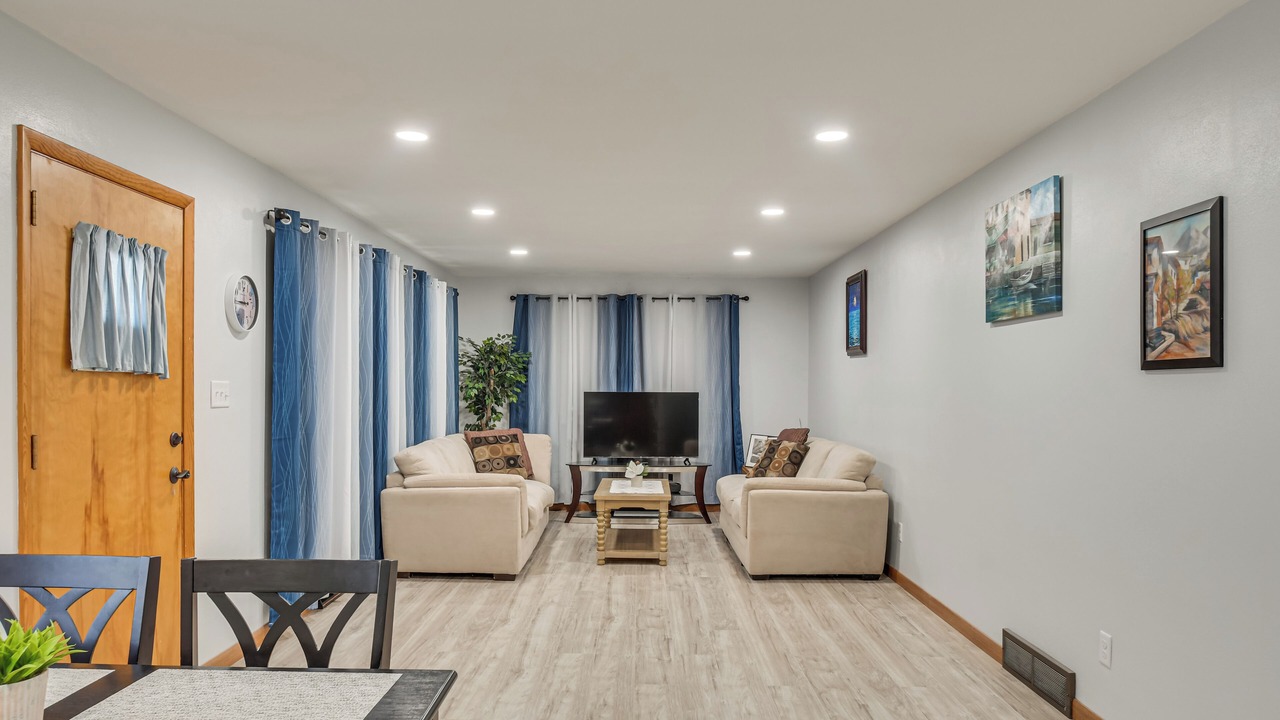 Photo of Livingroom in Galt