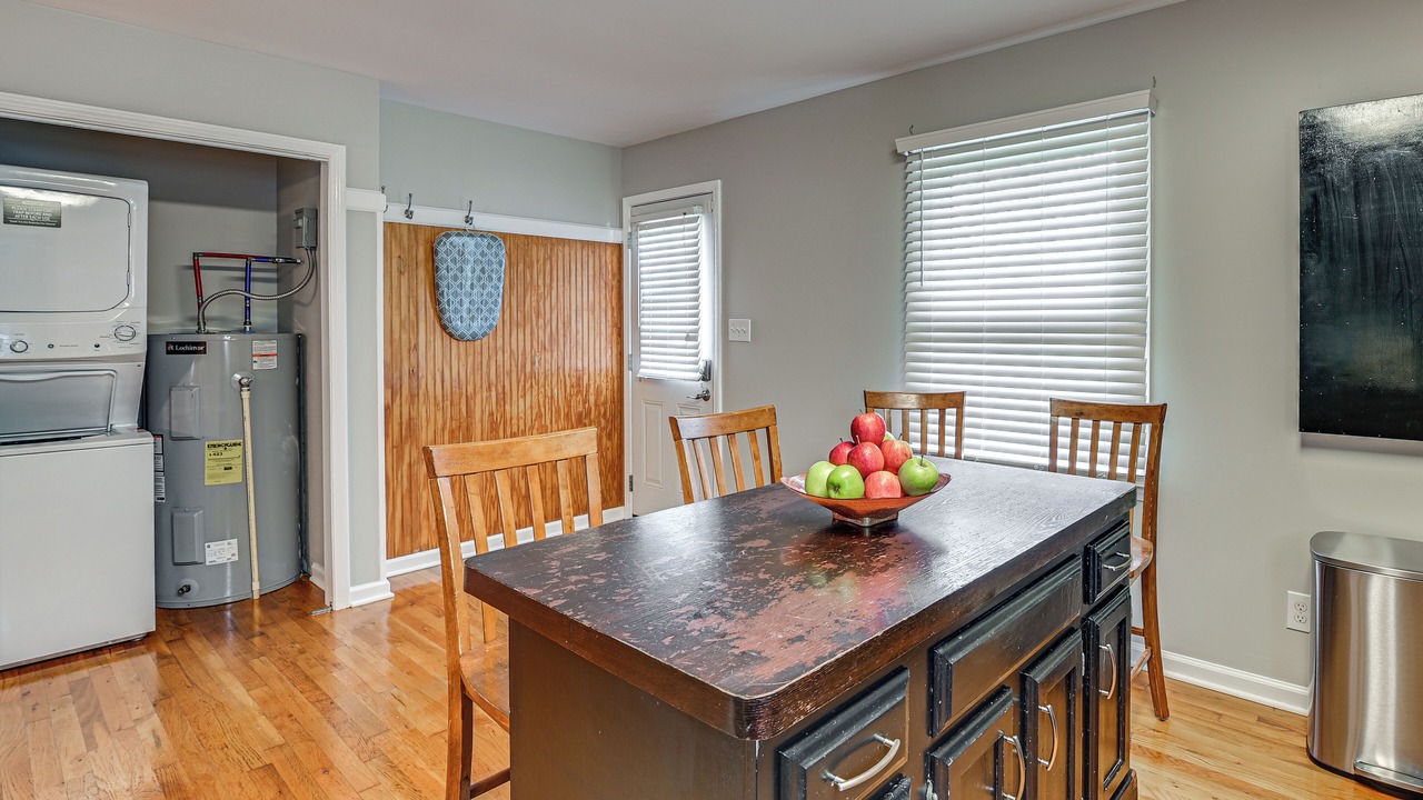 Photo of Others in Midway