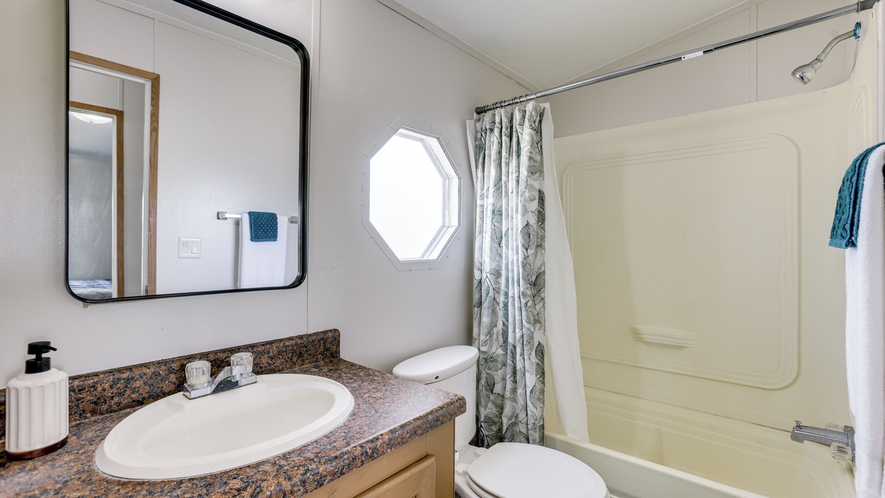 Photo of Bathroom in Lissie