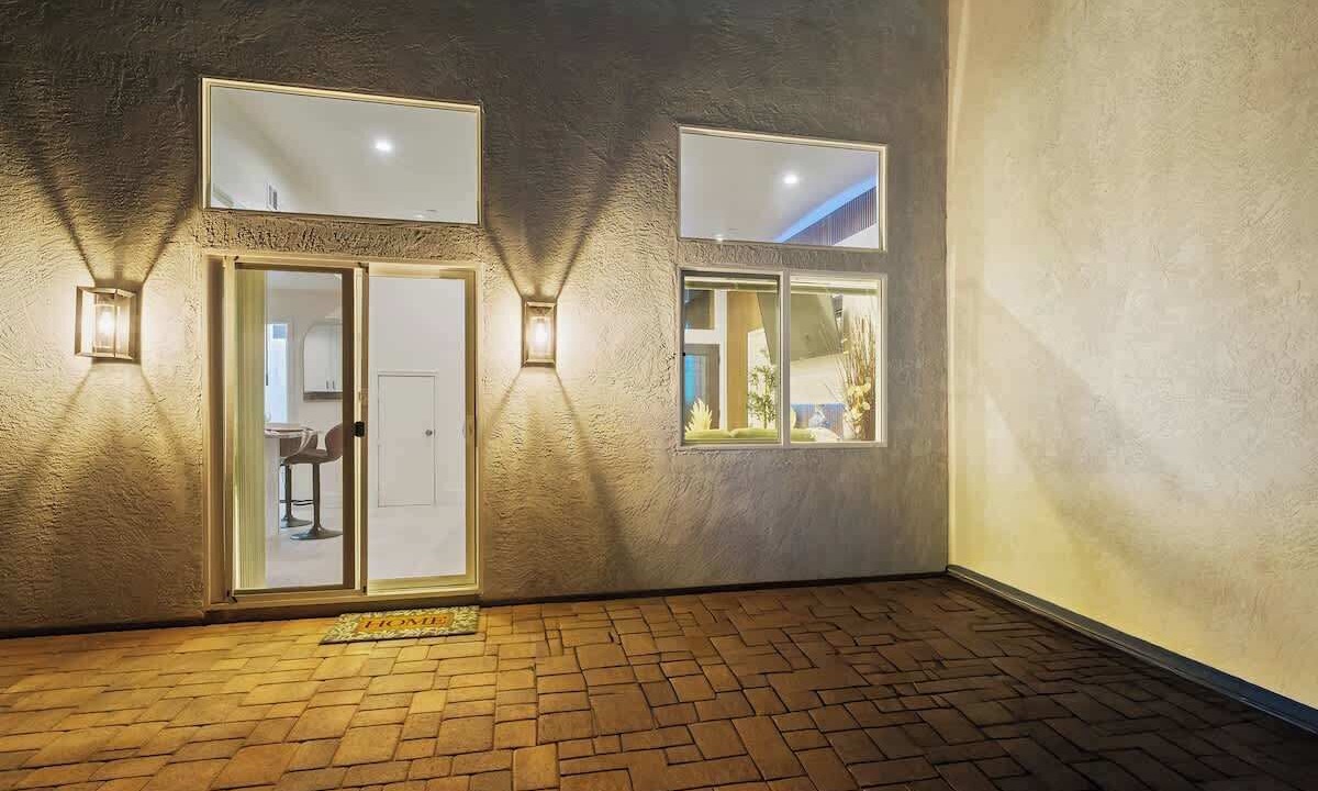Photo of Patio Balcony in Bostonia