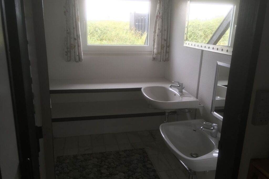 Photo of Bathroom in Vrist Strand