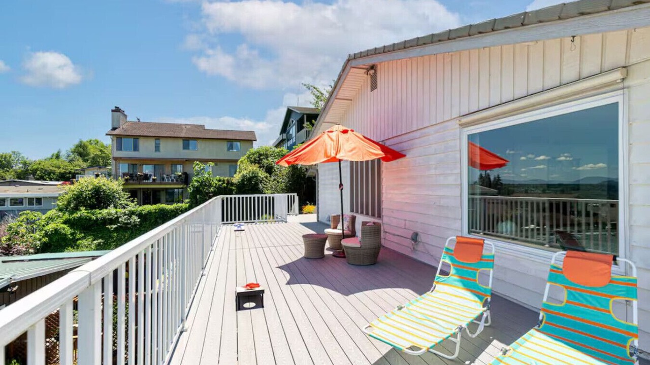 Photo of Patio Balcony in Bryn Mawr-Skyway