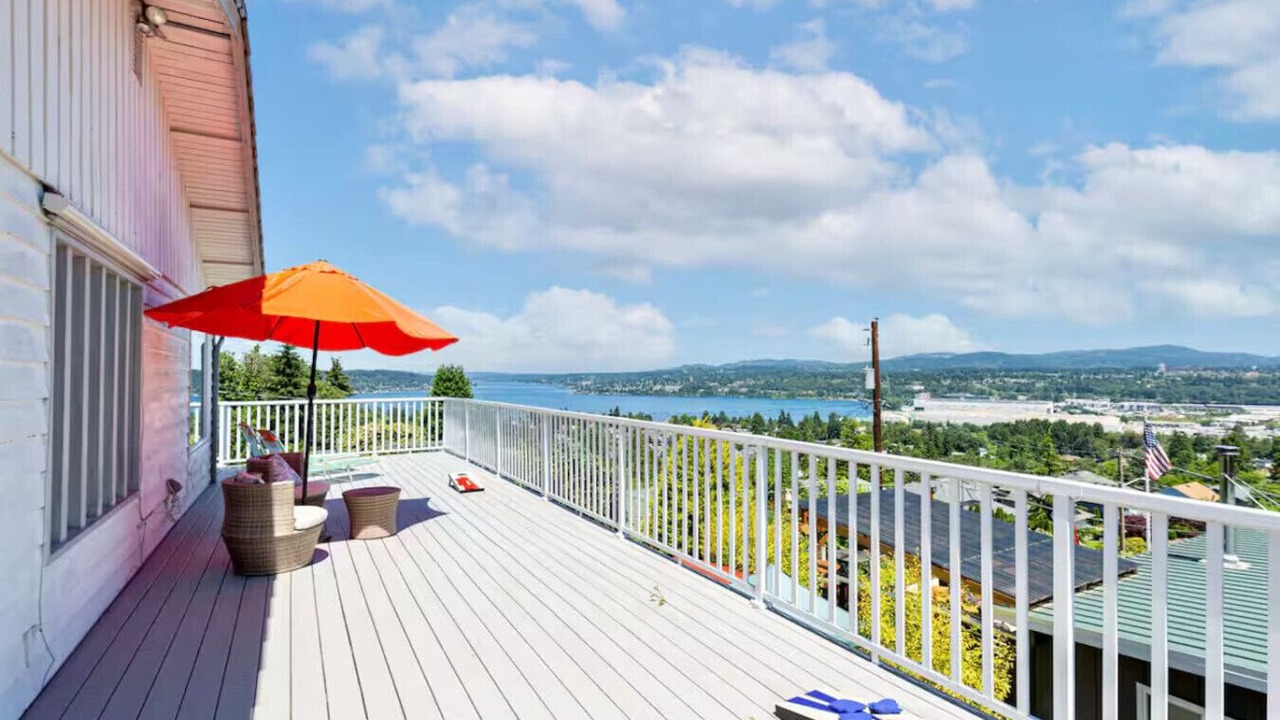 Photo of Patio Balcony in Bryn Mawr-Skyway