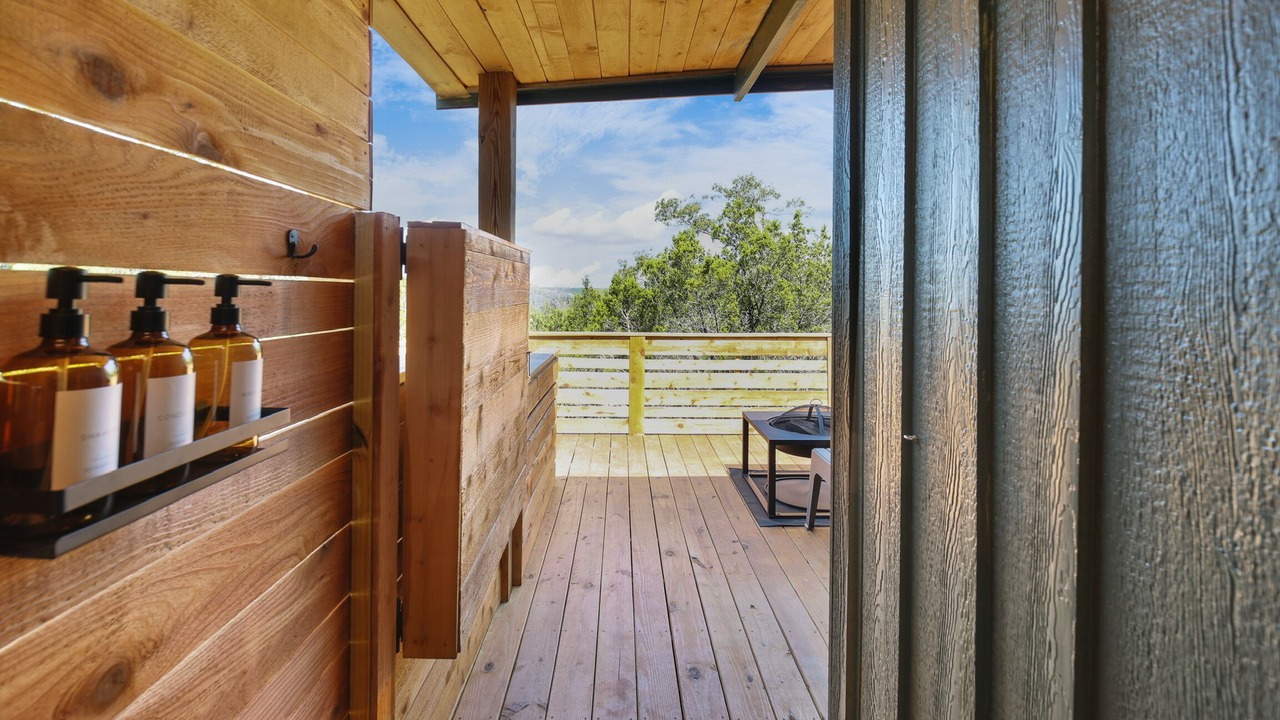 Photo of Patio Balcony in Valley Mills