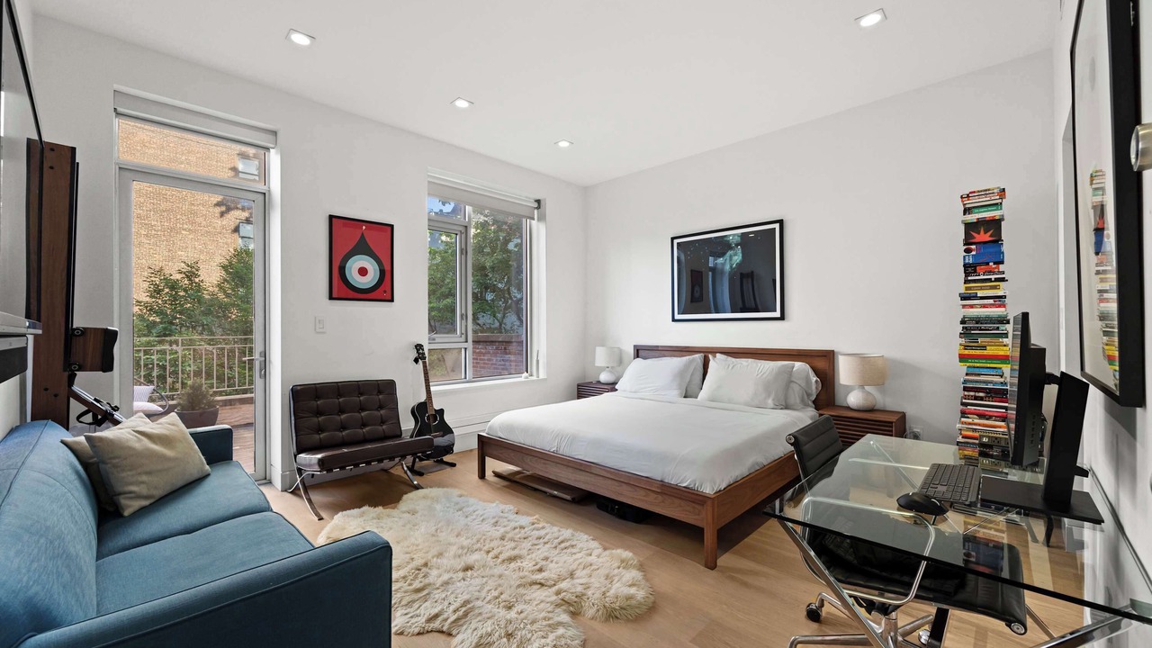 Photo of Bedroom in Manhattan Valley