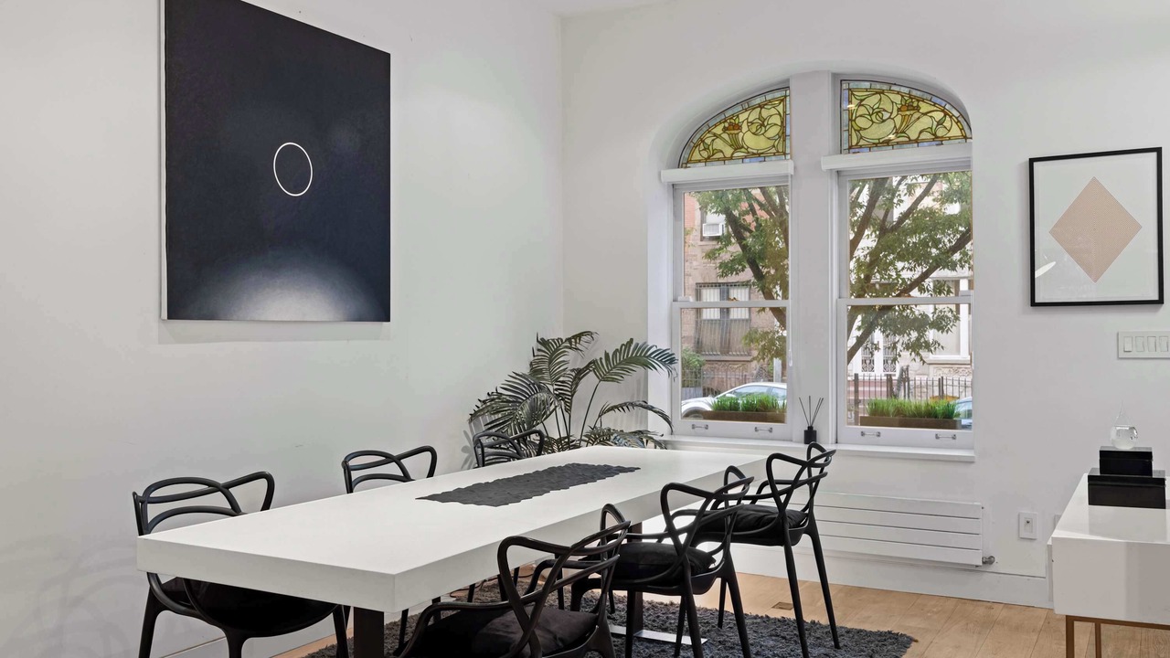 Photo of Others in Manhattan Valley