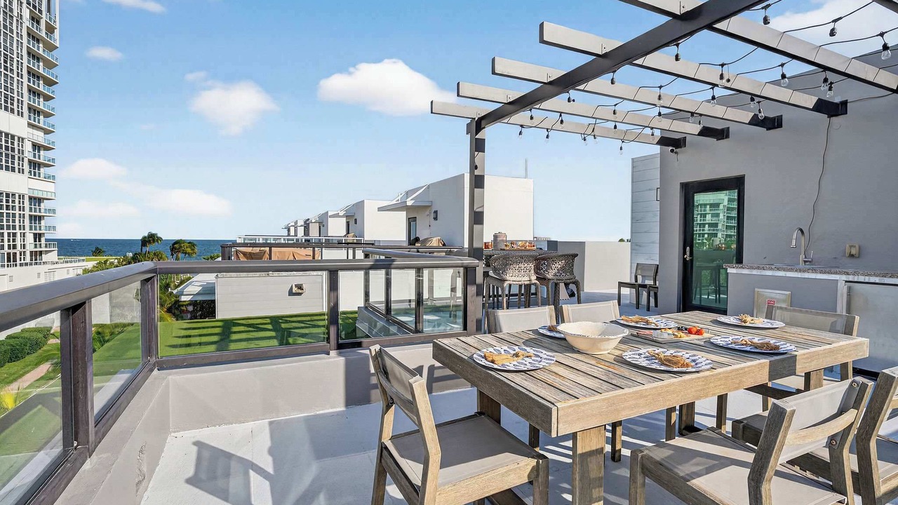 Photo of Outdoor in North Beach