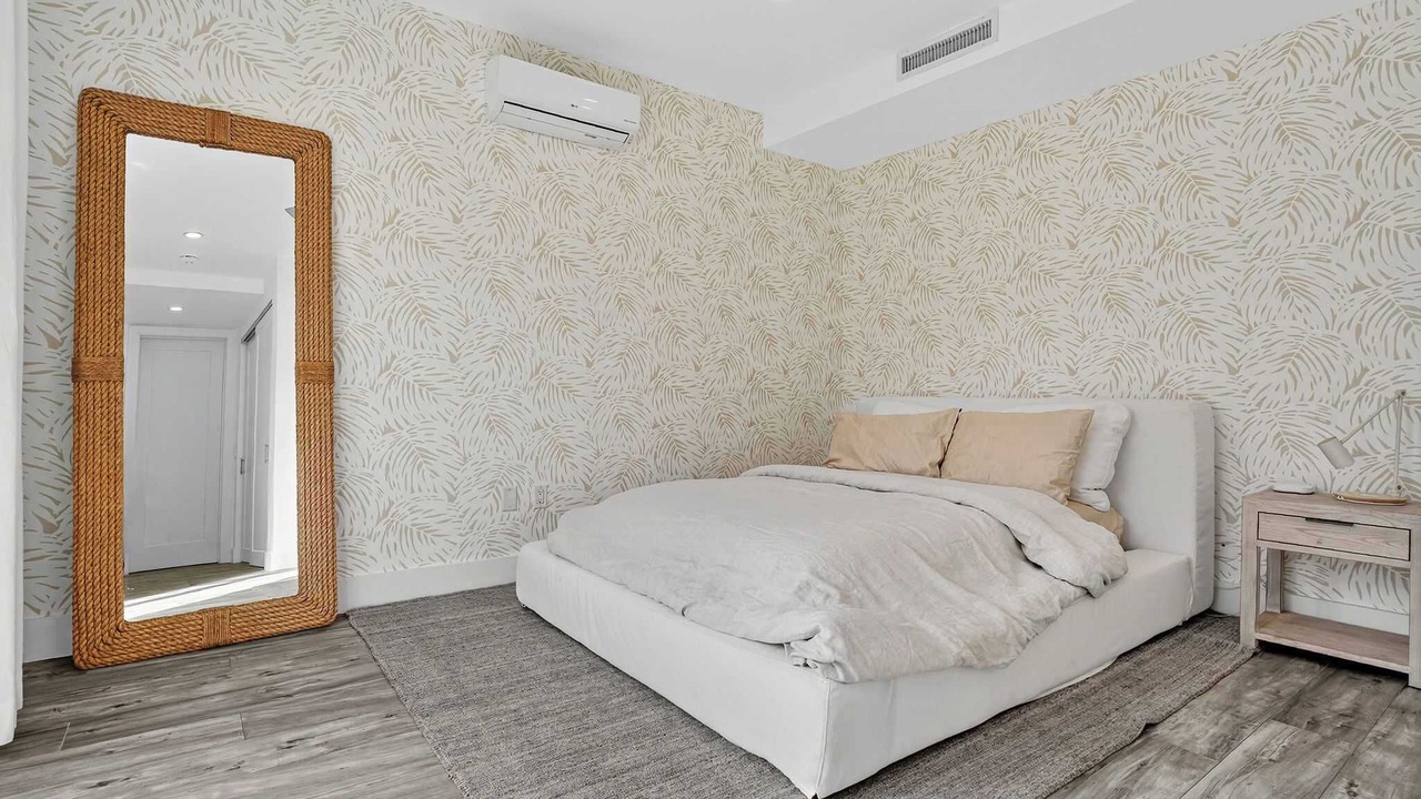 Photo of Bedroom in North Beach