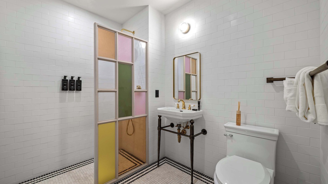 Photo of Bathroom in Bowery