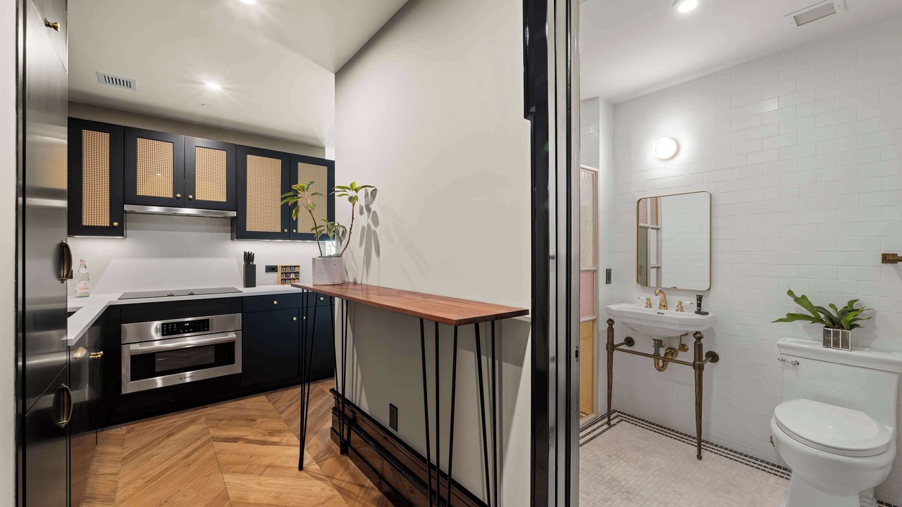 Photo of Bathroom in Bowery