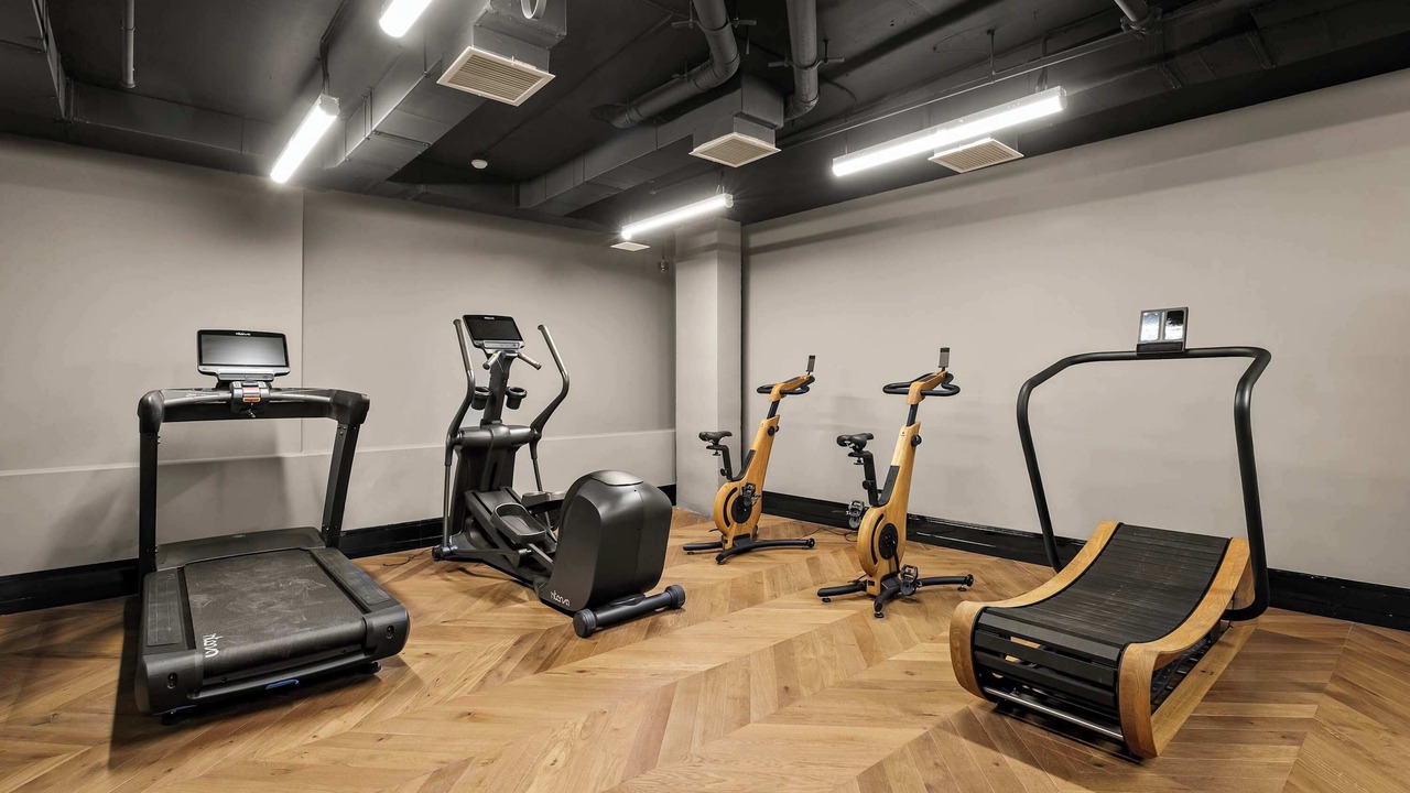 Photo of Others in Bowery